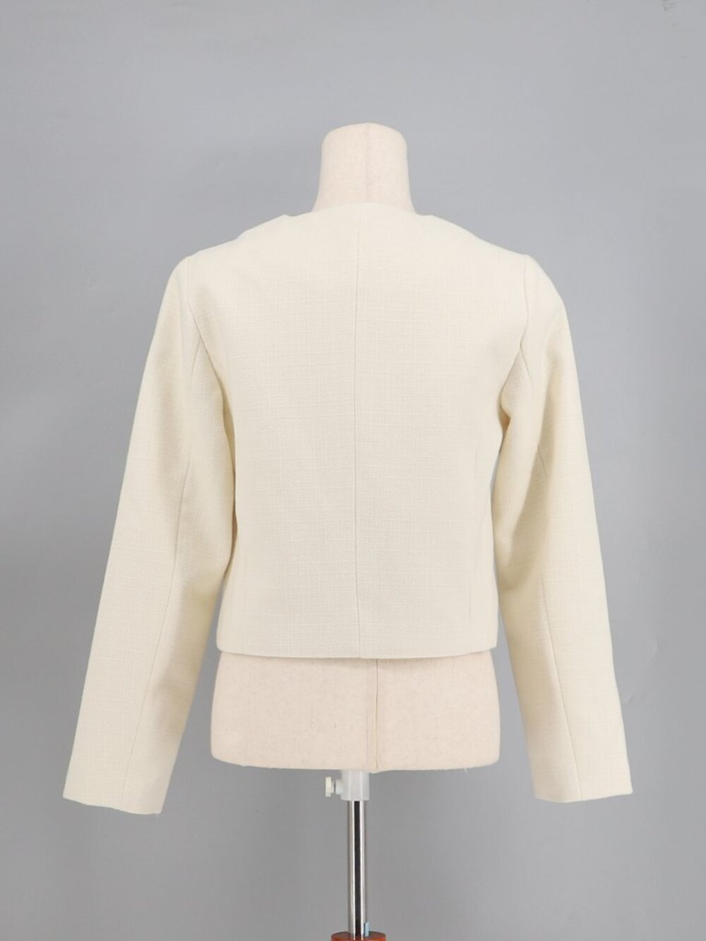 NWT ZARA Gold Button Cropped Flap Jacket Blazer in Ivory Size S - Picture 4 of 11